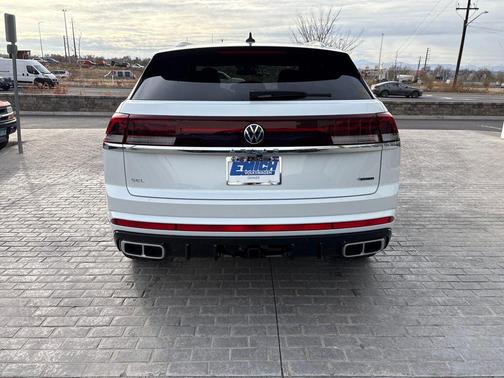 2026 Volkswagen Atlas Cross Sport 2.0T SEL Premium