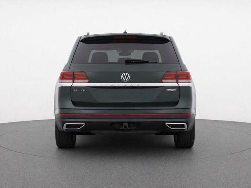 Racing Green Metallic 2021 Volkswagen Atlas SEL