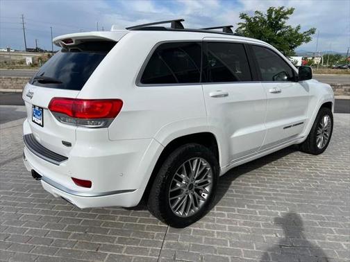 2017 Jeep Grand Cherokee Summit