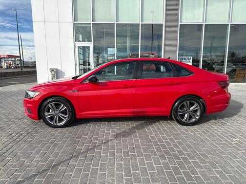 2021 Volkswagen Jetta 1.4T R-Line