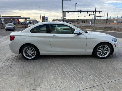 2016 BMW 228 228i
