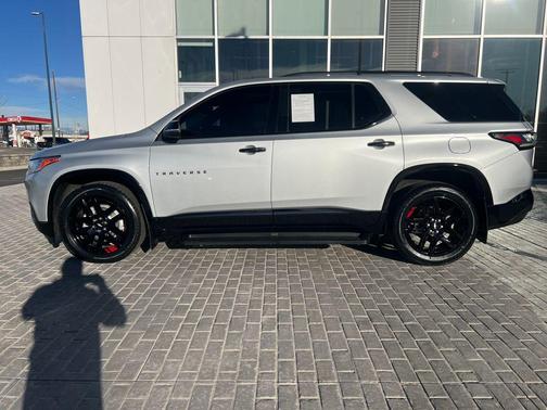 2021 Chevrolet Traverse Premier