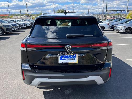 2025 Volkswagen Tiguan 2.0T SE 4MOTION