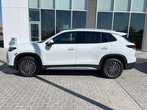 2025 Volkswagen Tiguan 2.0T S 4MOTION