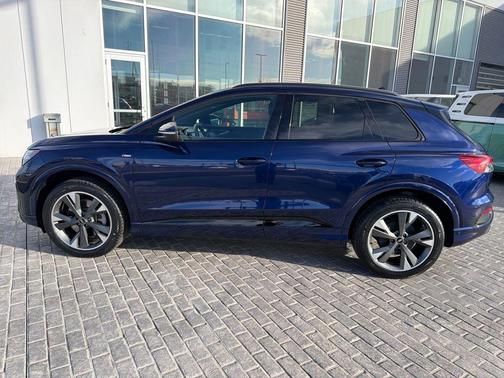 2023 Audi Q4 e-tron Prestige 50 quattro