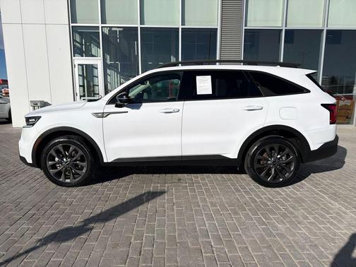 2023 Kia Sorento SX