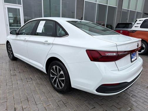 Pure White 2025 Volkswagen Jetta 1.5T S