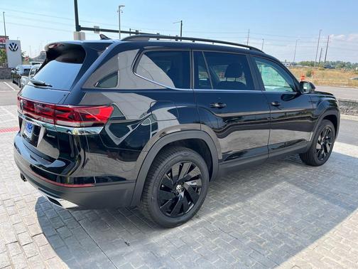 2026 Volkswagen Atlas 2.0T SE w/Technology 4MOTION