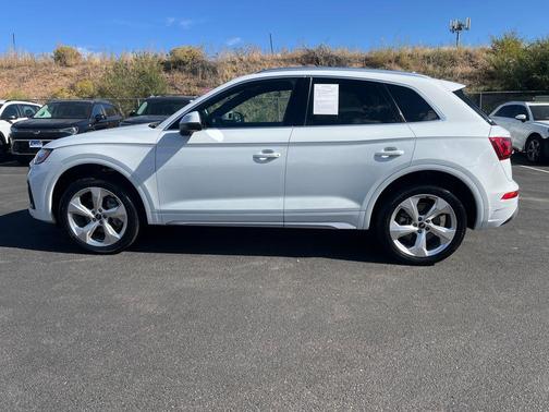 2021 Audi Q5 45 Premium Plus