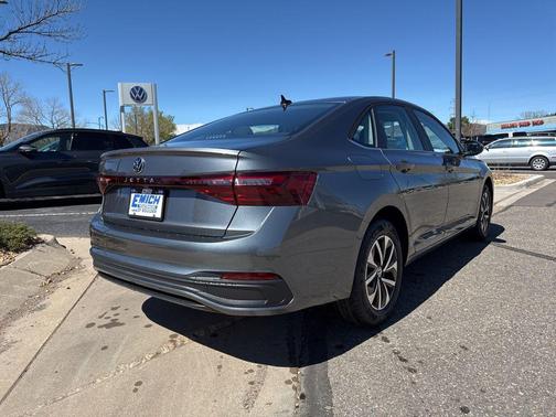 Platinum Gray Metallic 2026 Volkswagen Jetta 1.4T S