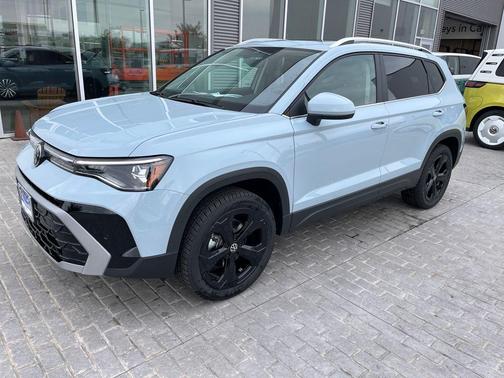 2025 Volkswagen Taos 1.5T SEL