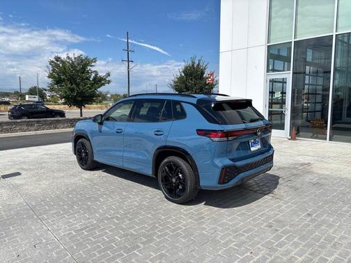 2025 Volkswagen Tiguan 2.0T SE R-Line Black 4MOTION