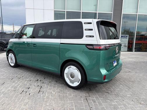 Mahi Green 2025 Volkswagen ID. Buzz 1st Edition with 4MOTION