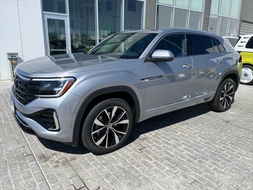 2025 Volkswagen Atlas Cross Sport 2.0T SEL Premium