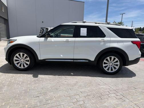 Star White Metallic Tri-Coat 2020 Ford Explorer Limited
