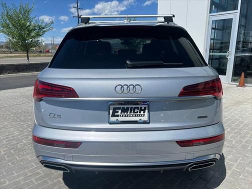 2022 Audi Q5 45 S line Premium