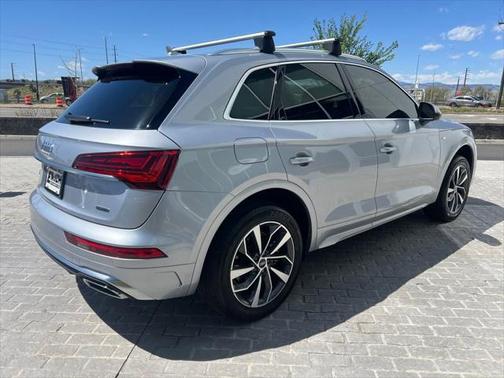 2022 Audi Q5 45 S line Premium