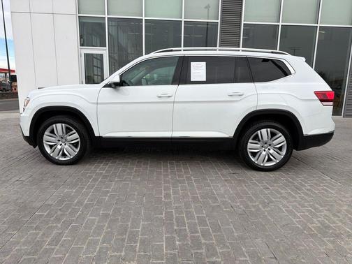2018 Volkswagen Atlas 3.6L SEL Premium