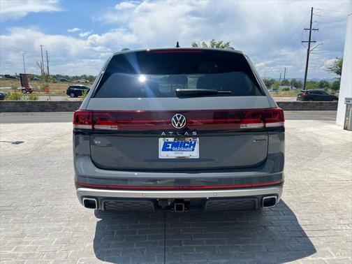 2025 Volkswagen Atlas 2.0T Peak Edition