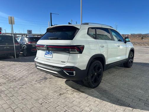 2025 Volkswagen Taos 1.5T SEL