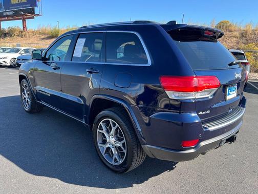 2018 Jeep Grand Cherokee Sterling Edition