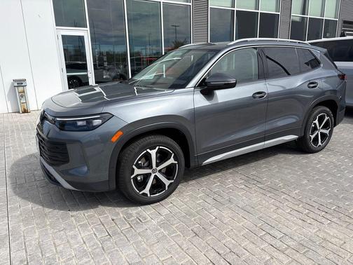 2025 Volkswagen Tiguan 2.0T SE 4MOTION