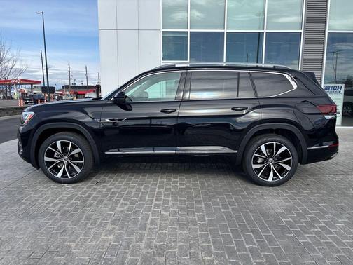 2026 Volkswagen Atlas 2.0T SEL Premium R-Line 4MOTION