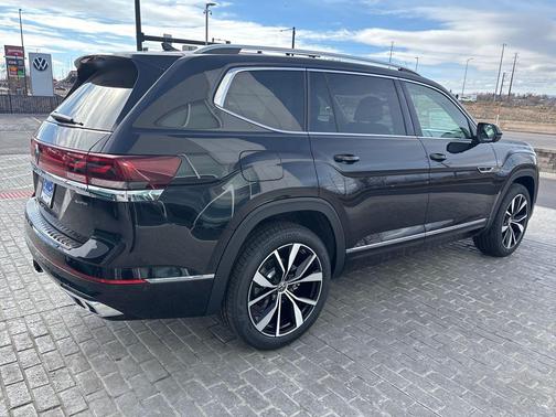 2026 Volkswagen Atlas 2.0T SEL Premium R-Line 4MOTION