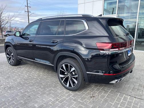 2026 Volkswagen Atlas 2.0T SEL Premium R-Line 4MOTION