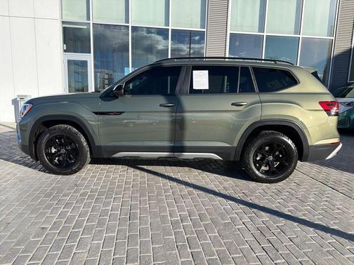 2024 Volkswagen Atlas 2.0T SEL