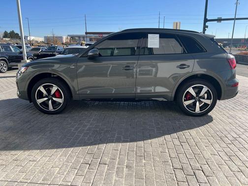 2024 Audi Q5 45 S line Premium Plus