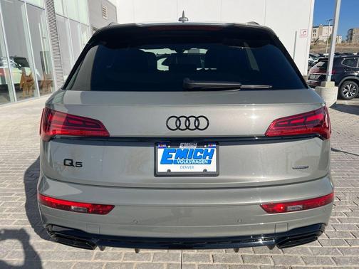 2024 Audi Q5 45 S line Premium Plus