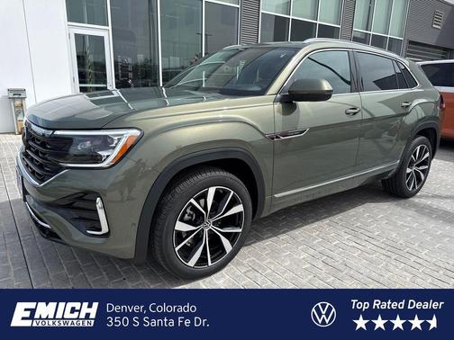 avocado green pearl 2026 Volkswagen Atlas Cross Sport 2.0T SEL Premium