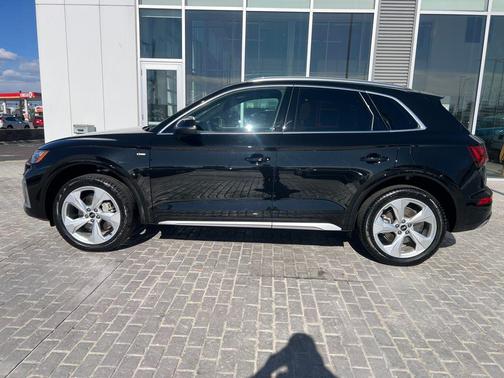 2024 Audi Q5 45 S line Premium Plus