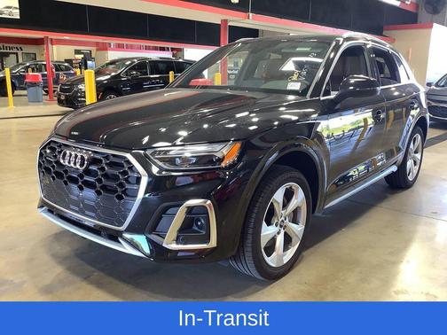 2024 Audi Q5 45 S line Premium Plus