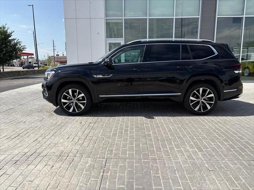 2025 Volkswagen Atlas 2.0T SEL Premium R-Line 4MOTION