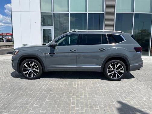2025 Volkswagen Atlas 2.0T SEL Premium R-Line 4MOTION