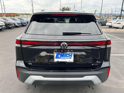 2025 Volkswagen Tiguan 2.0T SE 4MOTION