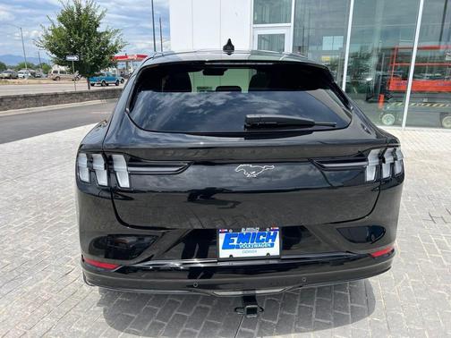 2022 Ford Mustang Mach-E Premium