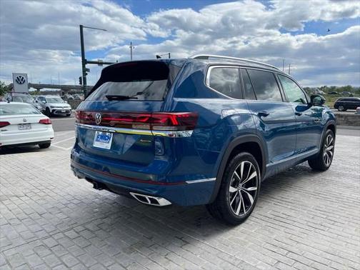 2025 Volkswagen Atlas 2.0T SEL Premium R-Line 4MOTION