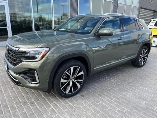 2025 Volkswagen Atlas Cross Sport 2.0T SEL Premium