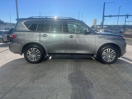 2023 Nissan Armada SL 4WD