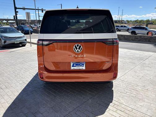 Energetic Oran 2025 Volkswagen ID. Buzz 1st Edition with 4MOTION