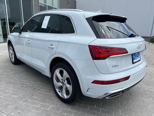 2023 Audi Q5 45 S line Premium Plus
