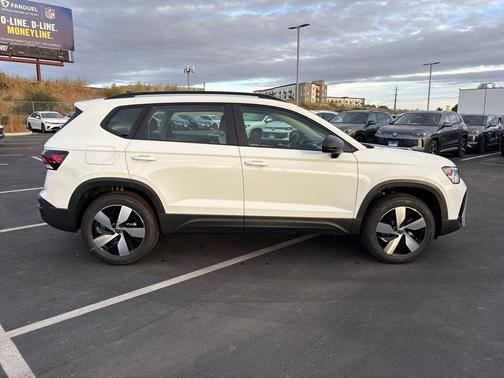 2025 Volkswagen Taos 1.5T S