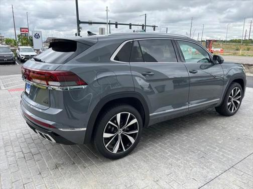 2025 Volkswagen Atlas Cross Sport 2.0T SEL Premium