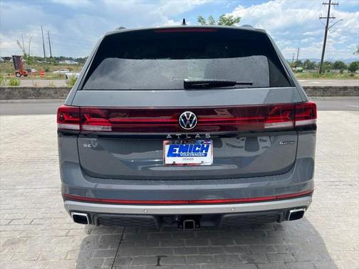 2025 Volkswagen Atlas 2.0T Peak Edition