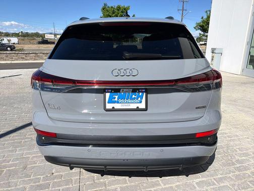 Pebble Gray 2025 Audi Q4 e-tron Prestige 55 quattro
