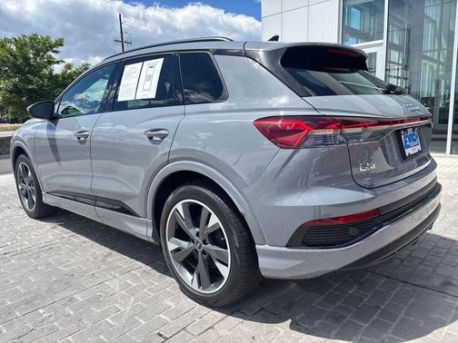 Pebble Gray 2025 Audi Q4 e-tron Prestige 55 quattro