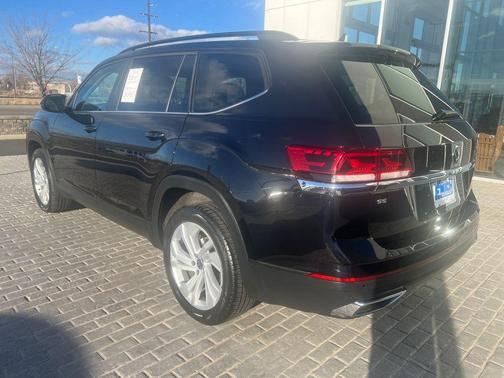 2023 Volkswagen Atlas 2.0T SE w/Technology 4MOTION